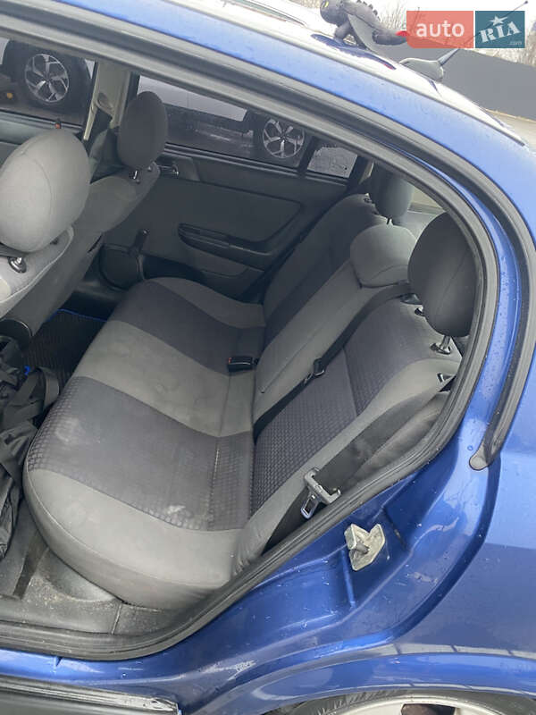 Хэтчбек Opel Astra 2003 в Софиевской Борщаговке