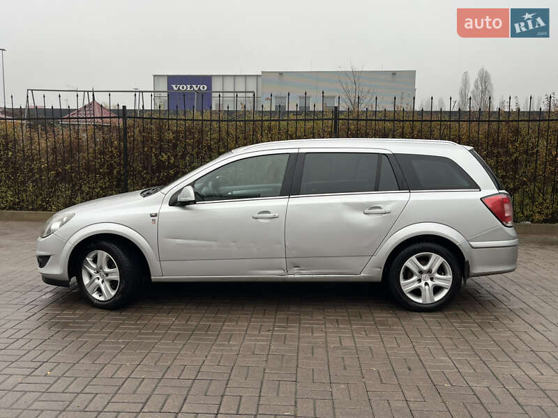 Универсал Opel Astra 2010 в Киеве фото 3 Универсал Opel Astra 2010 в Киеве