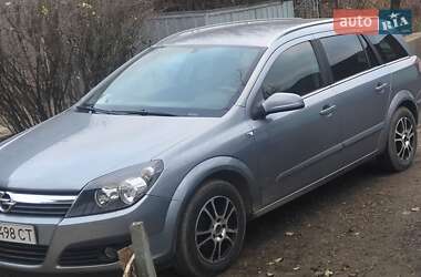 Універсал Opel Astra 2006 в Кам'янець-Подільському