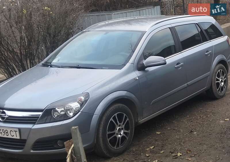 Универсал Opel Astra 2006 в Каменец-Подольском