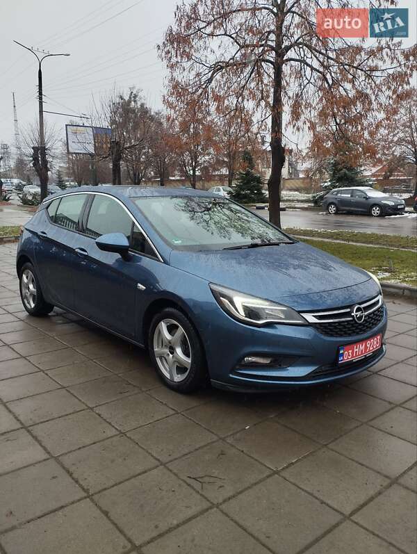 Opel Astra 2016