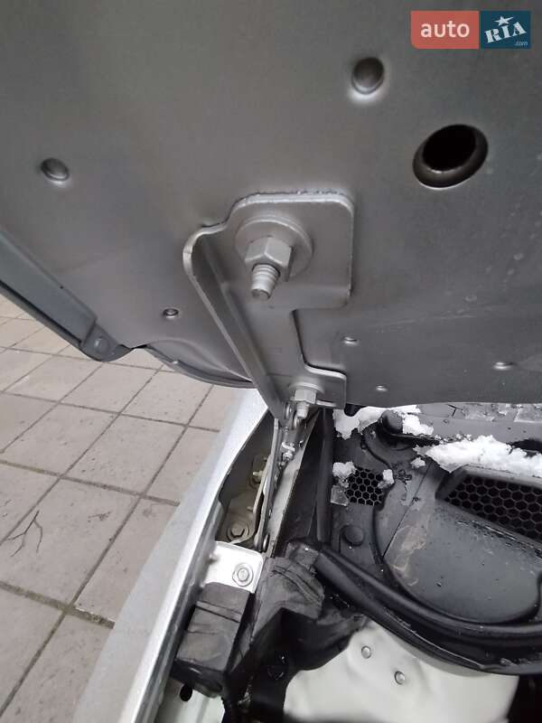 Універсал Opel Astra 2011 в Луцьку