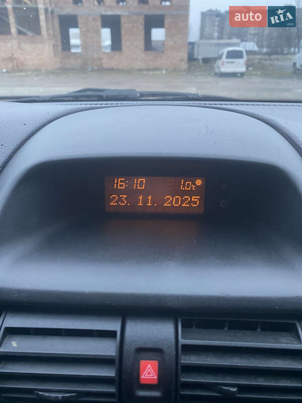 Седан Opel Astra 2007 в Коломые