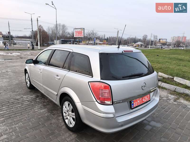 Универсал Opel Astra 2009 в Харькове