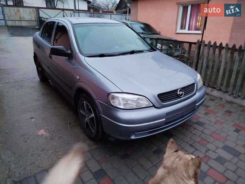 Opel Astra 2006