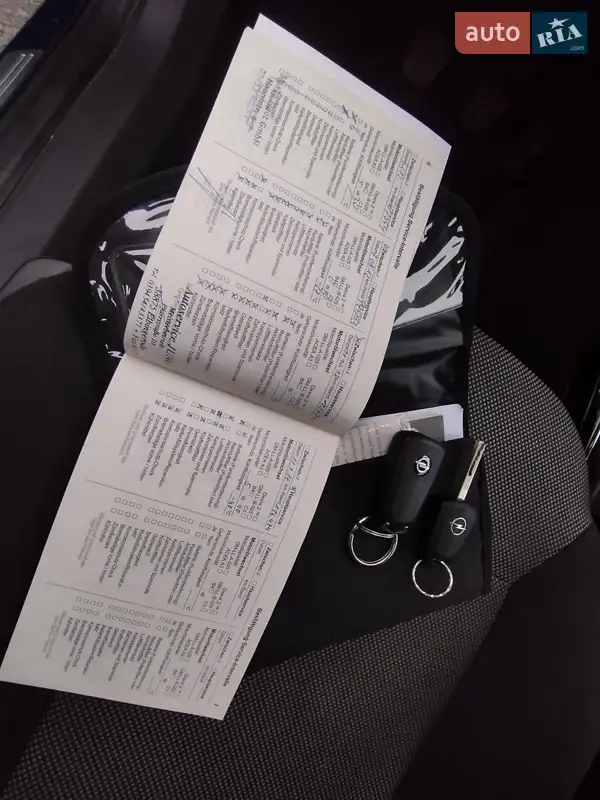 Универсал Opel Astra 2010 в Звягеле документ