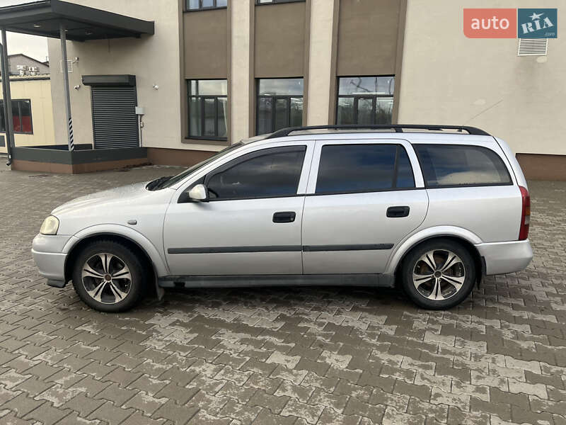 Универсал Opel Astra 2003 в Киеве