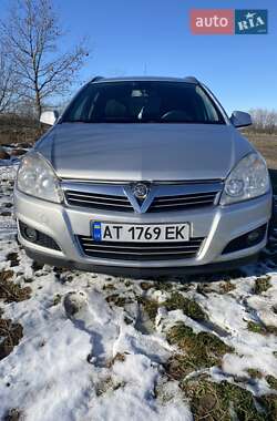 Універсал Opel Astra 2009 в Івано-Франківську