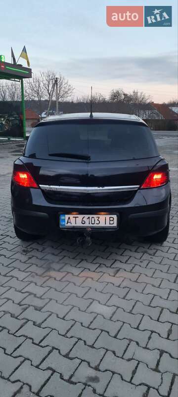 Хэтчбек Opel Astra 2004 в Коломые