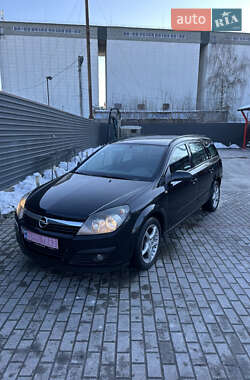 Универсал Opel Astra 2007 в Радивилове