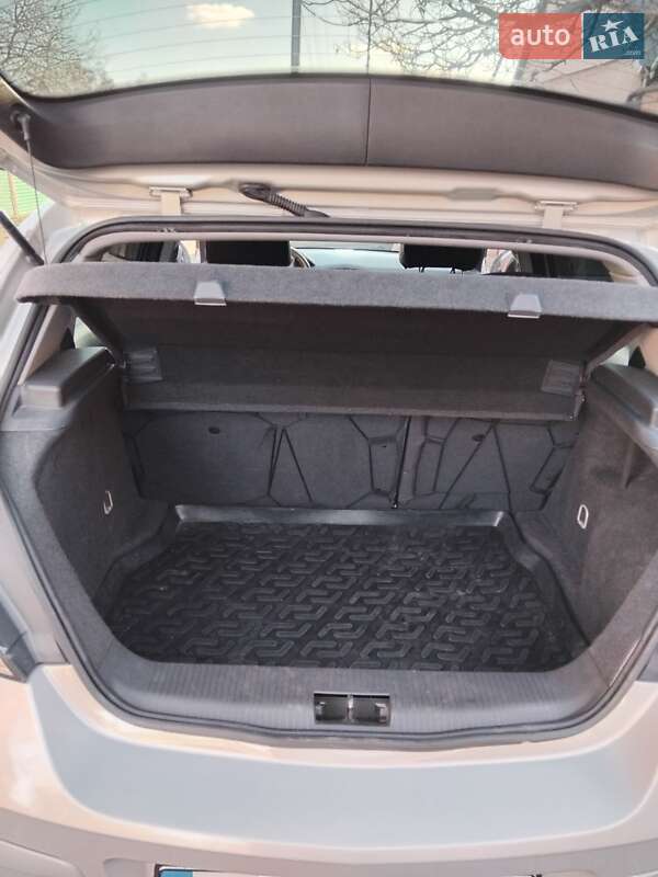 Хетчбек Opel Astra 2011 в Запоріжжі