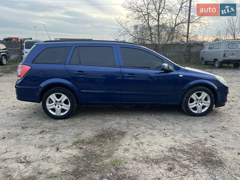 Універсал Opel Astra 2008 в Броварах