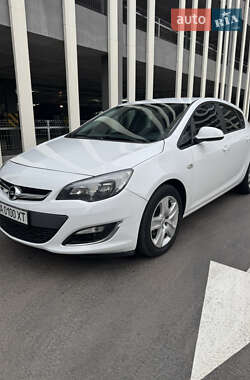 Хэтчбек Opel Astra 2013 в Киеве