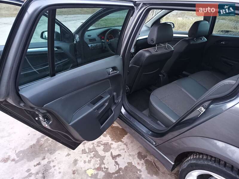 Универсал Opel Astra 2009 в Славуте фото 10 Универсал Opel Astra 2009 в Славуте