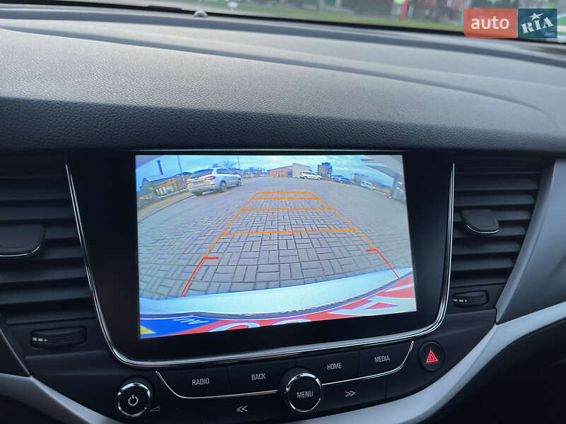 Универсал Opel Astra 2018 в Житомире