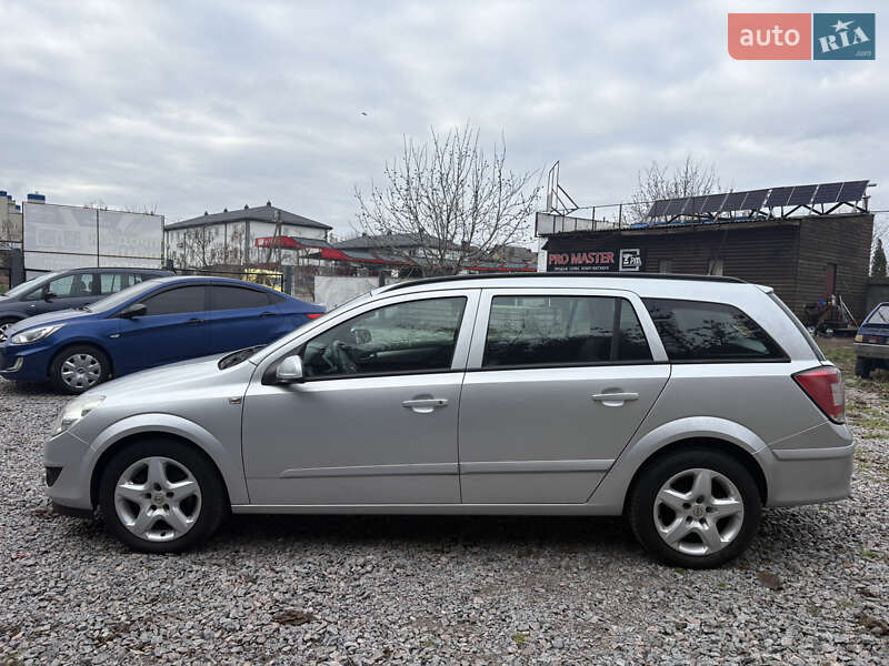 Універсал Opel Astra 2008 в Білій Церкві