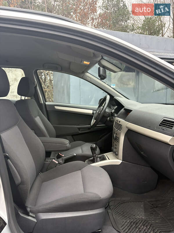 Універсал Opel Astra 2008 в Білій Церкві