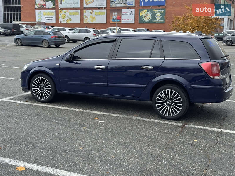 Універсал Opel Astra 2007 в Києві