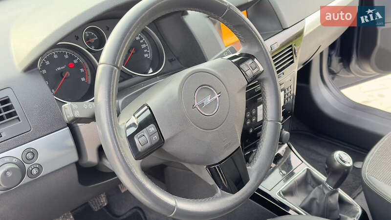 Универсал Opel Astra 2010 в Виннице фото 26 Универсал Opel Astra 2010 в Виннице