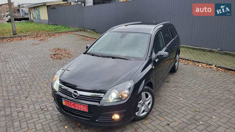 Універсал Opel Astra 2006 в Черкасах