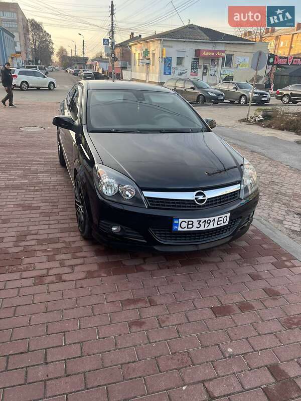Купе Opel Astra 2008 в Прилуках