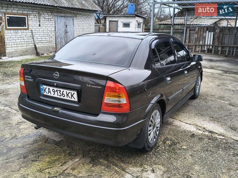 Седан Opel Astra 2007 в Шостке фото 4 Седан Opel Astra 2007 в Шостке