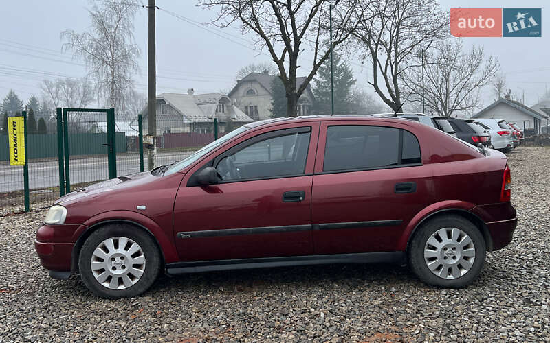 Хетчбек Opel Astra 2000 в Коломиї