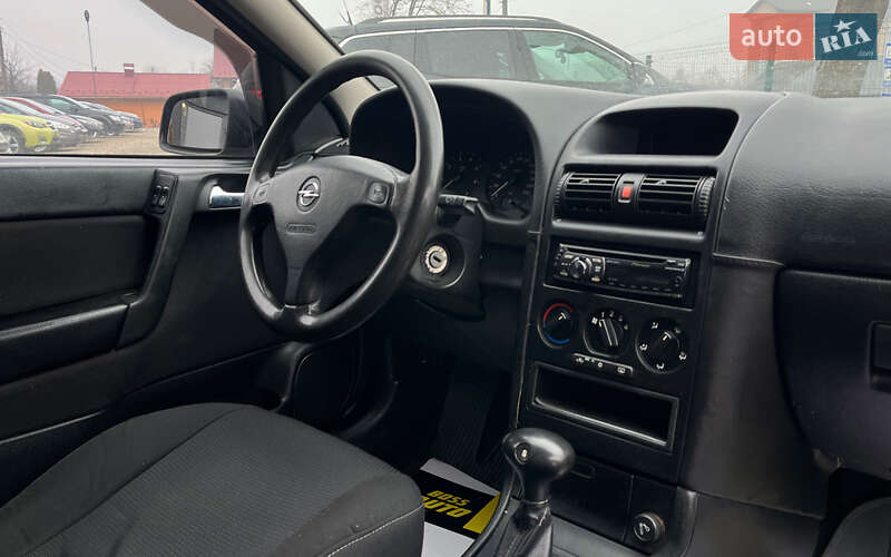 Хетчбек Opel Astra 2000 в Коломиї