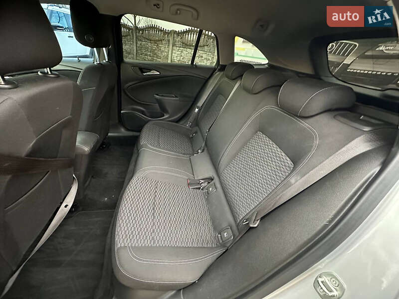 Універсал Opel Astra 2018 в Коломиї