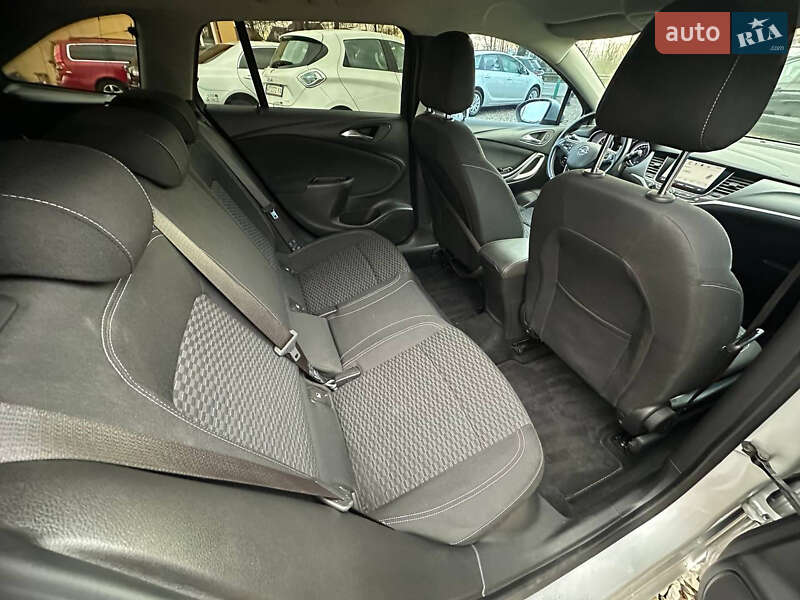 Універсал Opel Astra 2018 в Коломиї