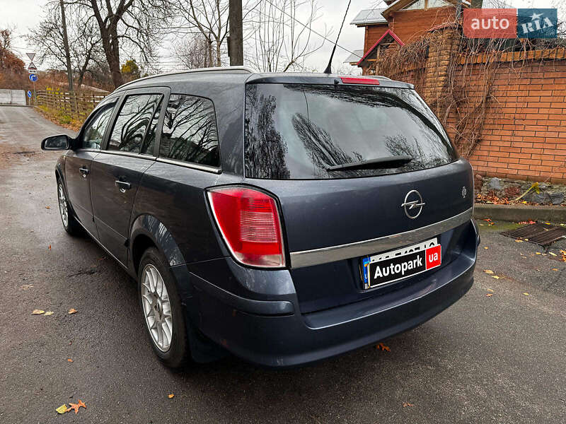 Універсал Opel Astra 2008 в Києві