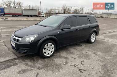 Универсал Opel Astra 2012 в Белой Церкви