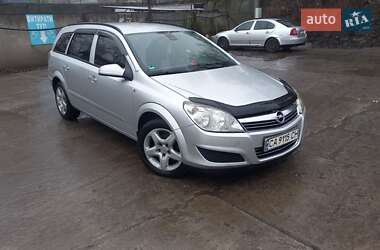 Універсал Opel Astra 2007 в Монастирищеві