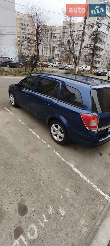 Універсал Opel Astra 2006 в Вінниці