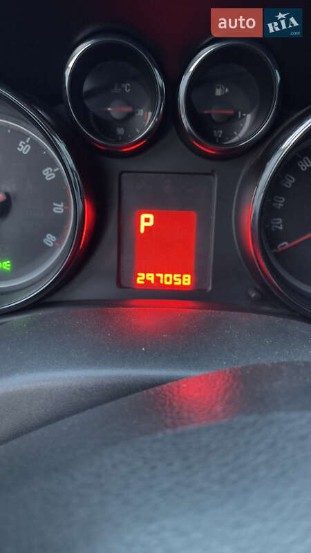 Хетчбек Opel Astra 2011 в Києві