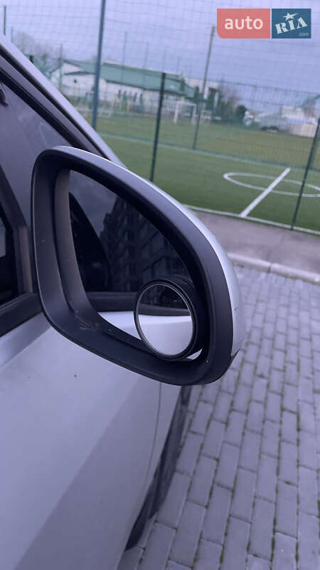 Хетчбек Opel Astra 2011 в Києві