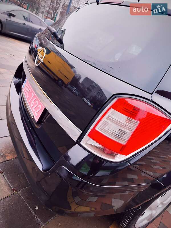 Універсал Opel Astra 2010 в Білій Церкві фото 10 Універсал Opel Astra 2010 в Білій Церкві