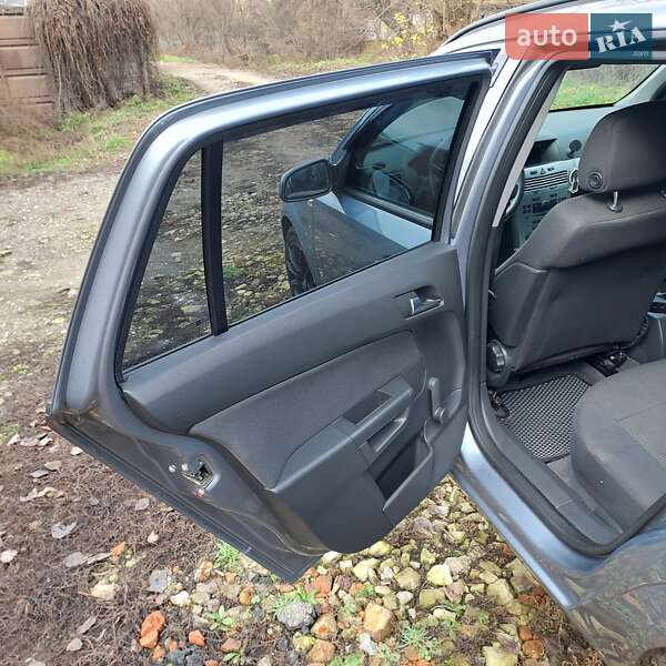 Універсал Opel Astra 2009 в Харкові