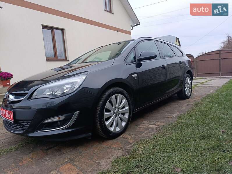 Універсал Opel Astra 2012 в Гощі