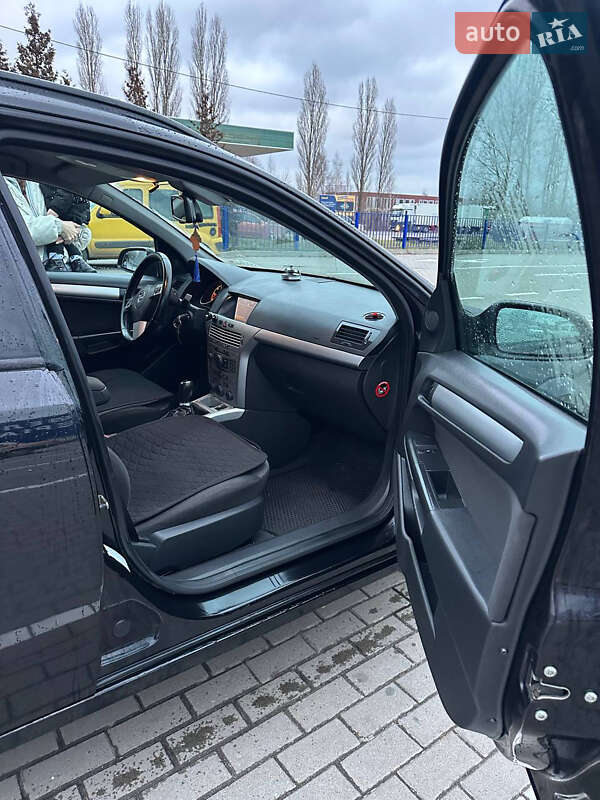 Універсал Opel Astra 2009 в Ковелі