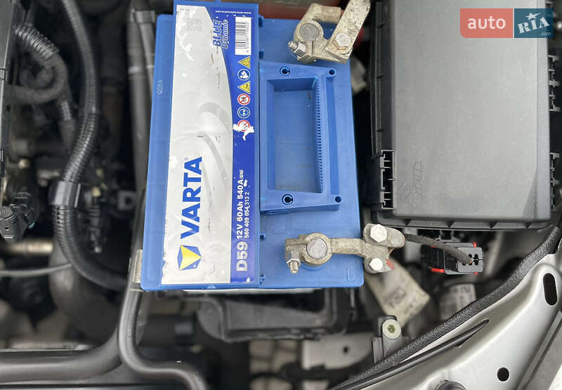 Універсал Opel Astra 2009 в Луцьку