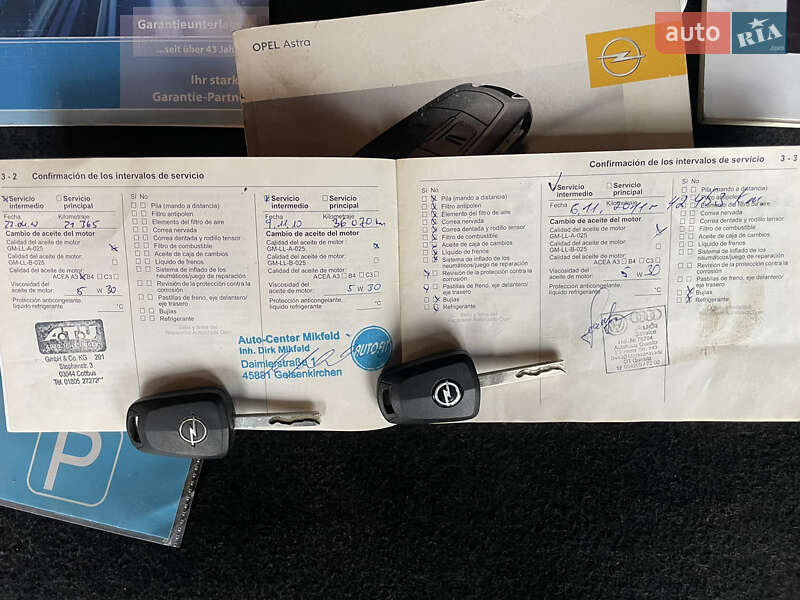 Універсал Opel Astra 2009 в Луцьку