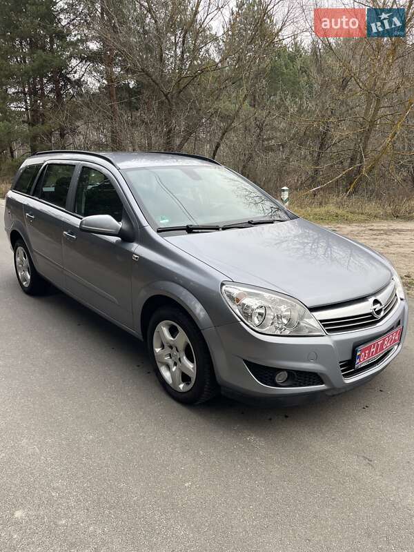 Універсал Opel Astra 2008 в Бородянці