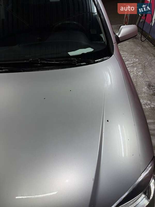 Хетчбек Opel Astra 2000 в Києві