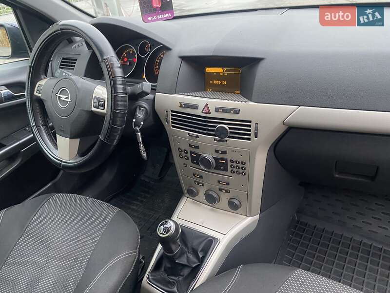 Універсал Opel Astra 2007 в Могилів-Подільському