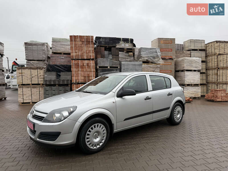Хетчбек Opel Astra 2004 в Вінниці