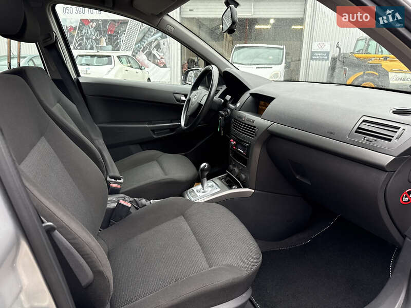 Хетчбек Opel Astra 2004 в Вінниці