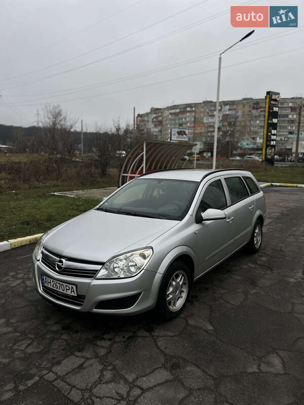 Универсал Opel Astra 2008 в Полтаве фото 3 Универсал Opel Astra 2008 в Полтаве