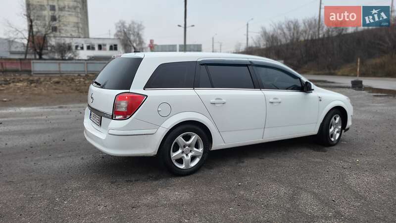Універсал Opel Astra 2010 в Полтаві фото 10 Універсал Opel Astra 2010 в Полтаві