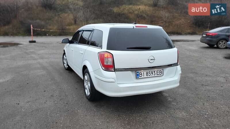 Універсал Opel Astra 2010 в Полтаві фото 19 Універсал Opel Astra 2010 в Полтаві